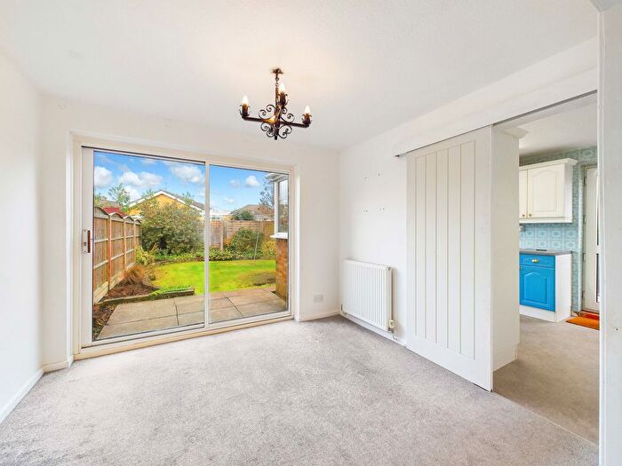 3 Bedroom Semi-Detached House For Sale In Cedar Glade, Dunnington, York, North Yorkshire, YO19