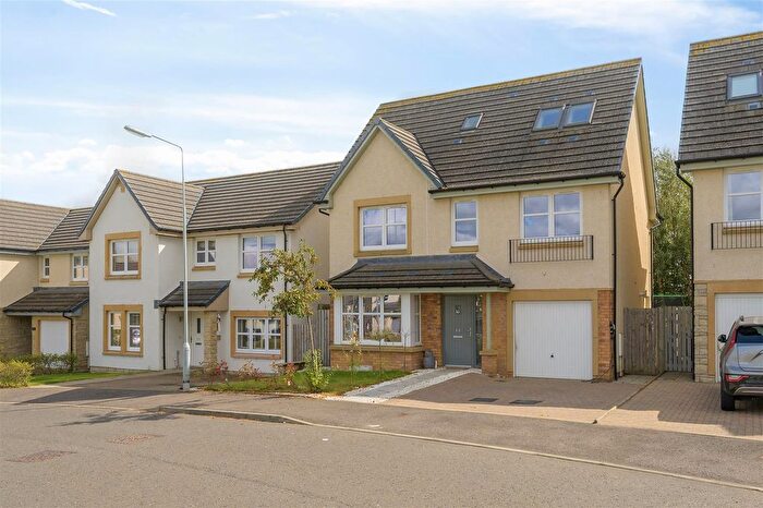 5 Bedroom Detached House For Sale In Mcdonald Street, Dunfermline, KY11
