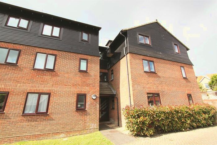 1 Bedroom Flat To Rent In Mill Road, Eastbourne, BN21
