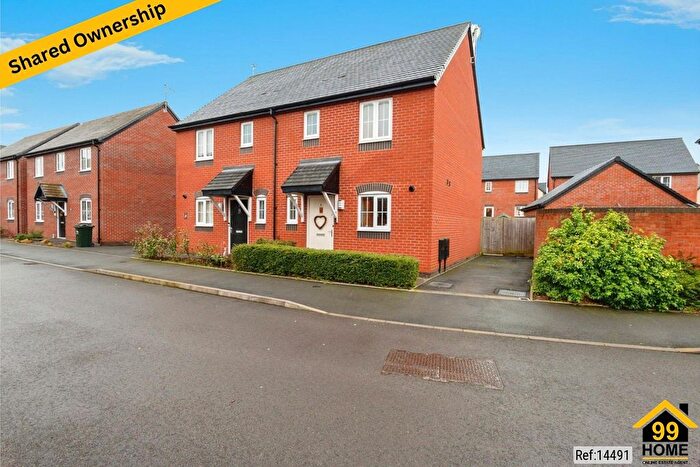 2 Bedroom Semi-Detached House For Sale In Wessex Grove, Worcester, Worcestershire, WR5