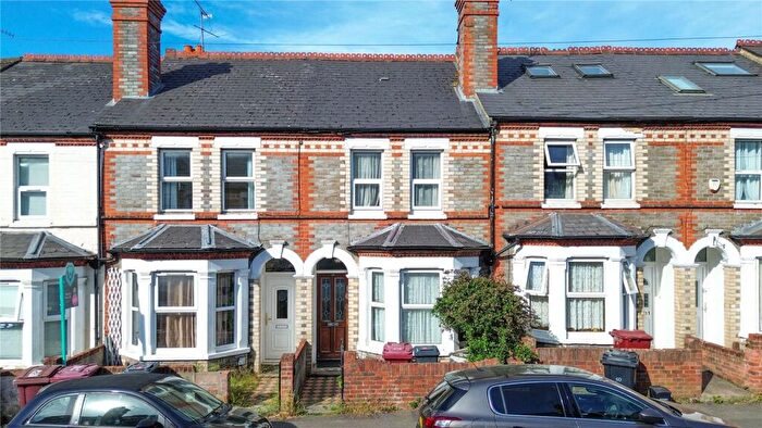 3 Bedroom Terraced House For Sale In Norris Road, Reading, Berkshire, RG6