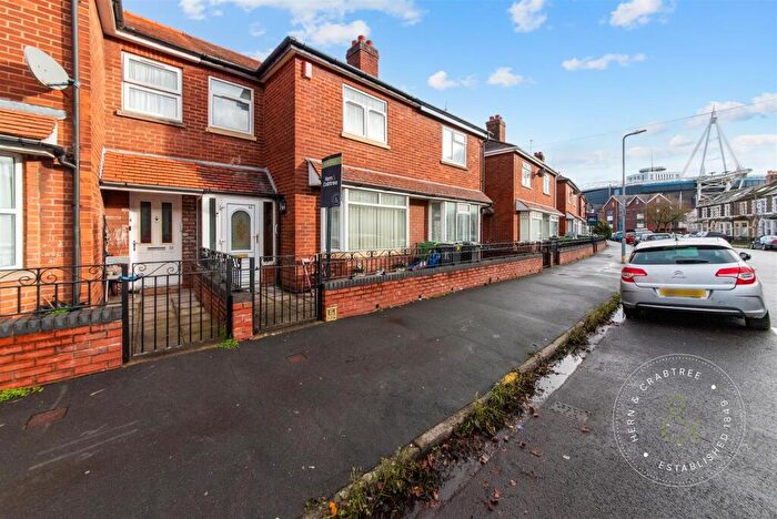 3 Bedroom Terraced House For Sale In Brook Street, Cardiff, CF11