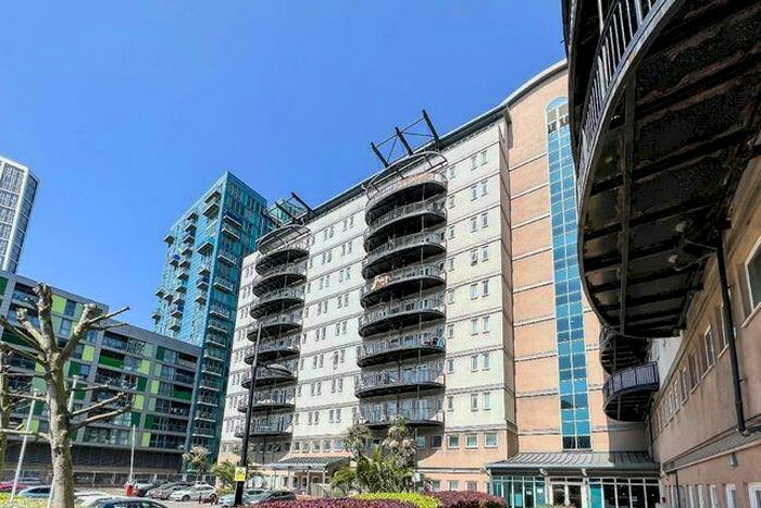 1 Bedroom Apartment To Rent In Central House, - High Street, Stratford, London, E15