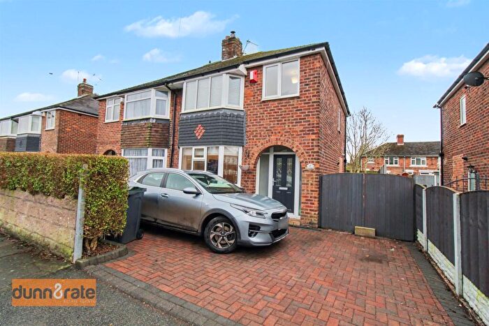 3 Bedroom Semi Detached House For Sale In Robertville Road, Bucknall, Stoke-On-Trent, ST2