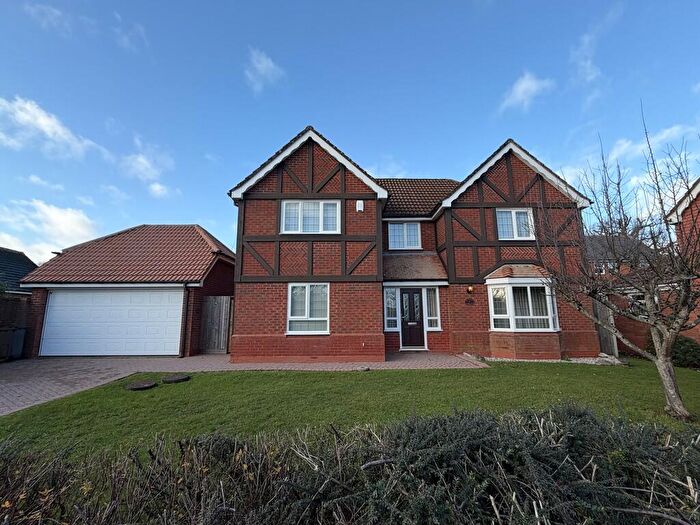 4 Bedroom Detached House For Sale In Langtree Avenue, Solihull, B91
