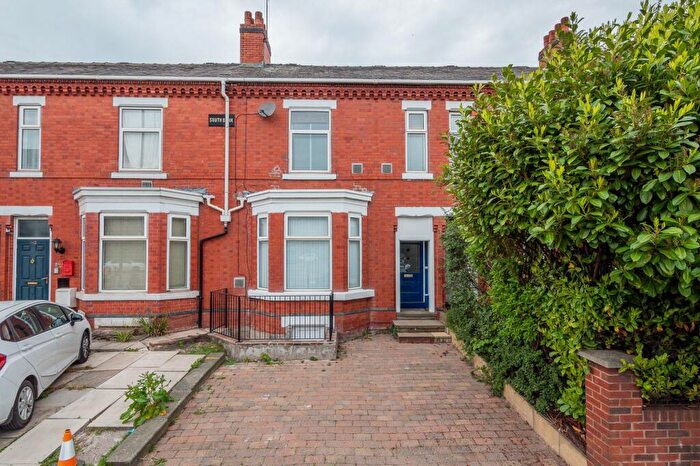 4 Bedroom Terraced House For Sale In Chester Road, Stretford, M32