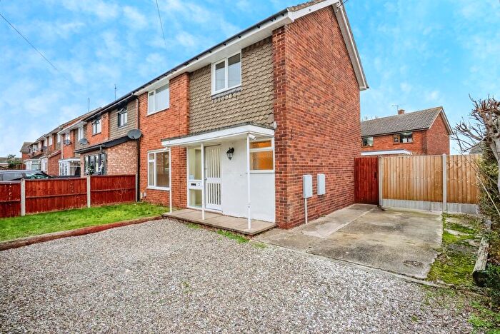 3 Bedroom End Of Terrace House For Sale In Barrie Road, Hereford, HR4