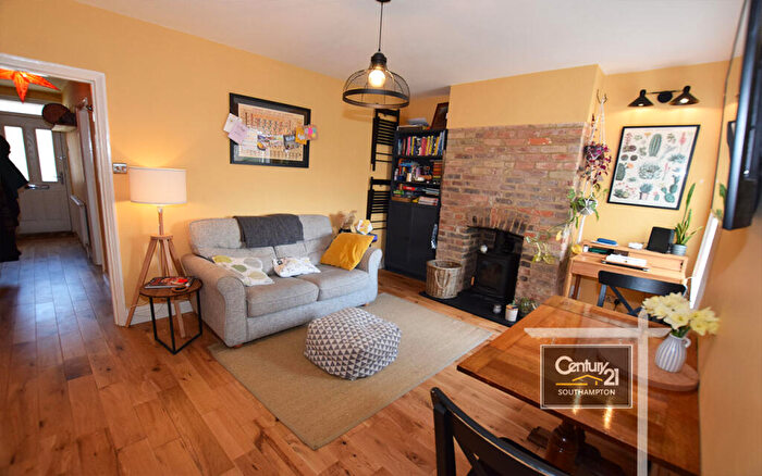 1 Bedroom Flat To Rent In |Ref: |, Broadlands Road, Southampton, SO17