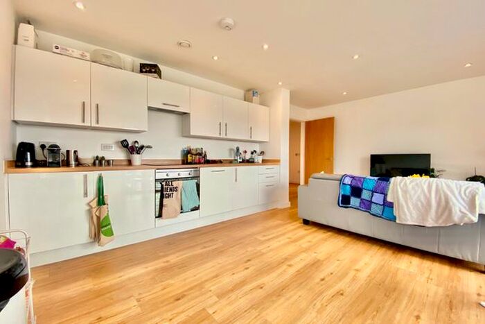2 Bedroom Flat To Rent In Eastbank Tower, Great Ancoats Street, M4