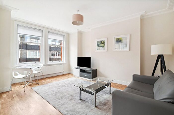 1 Bedroom Flat To Rent In Hamlet Gardens, London, W6