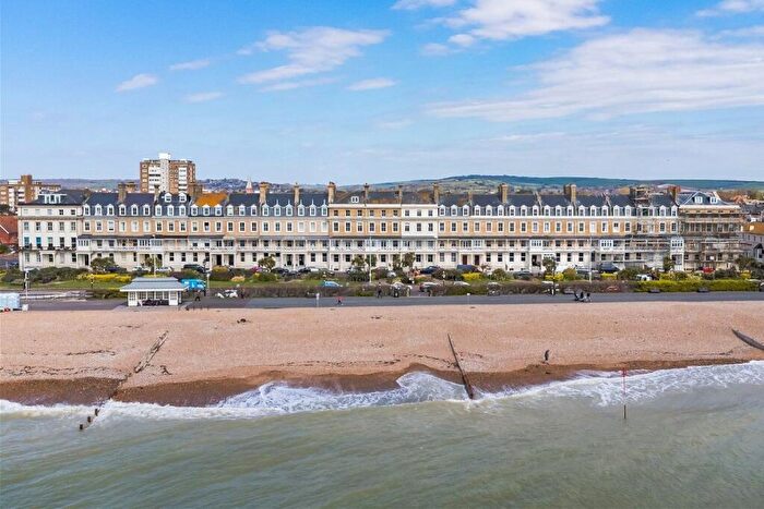 1 Bedroom Flat For Sale In Jason Court, Heene Terrace, Worthing, BN11