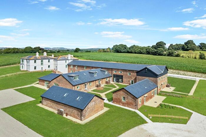 2 Bedroom Barn Conversion For Sale In Exeter, Devon, EX5
