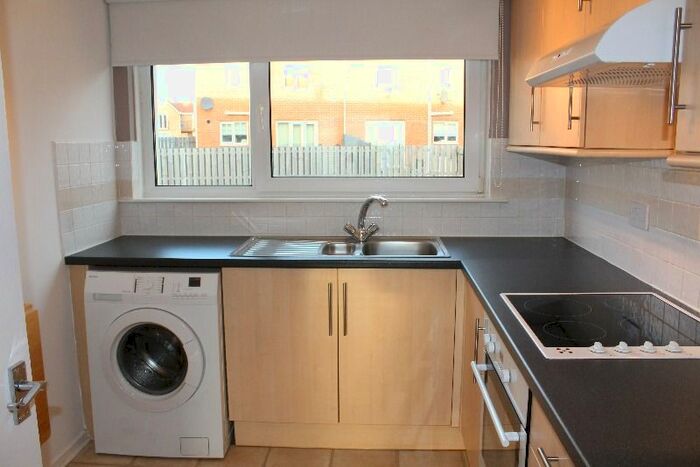 1 Bedroom Flat To Rent In Glen Prosen, East Kilbride, South Lanarkshire, G74