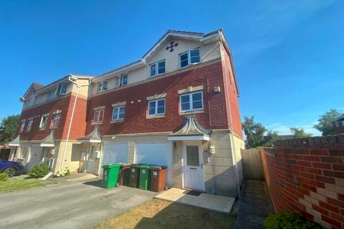 3 Bedroom Property To Rent In Mardling Avenue, Nottingham, NG5