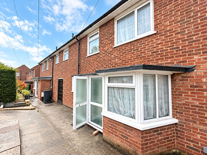 4 Bedroom Terraced House To Rent In Stour Road, Grays, Essex, RM16