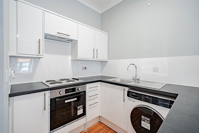 1 Bedroom Flat To Rent In White Street, Partick, Glasgow, G11