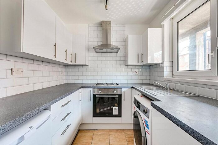 1 Bedroom Apartment To Rent In Hobsons Place, Spitalfields, London, E1