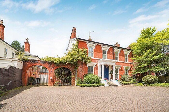 4 Bedroom Detached House For Sale In Chad Road, Edgbaston, B15