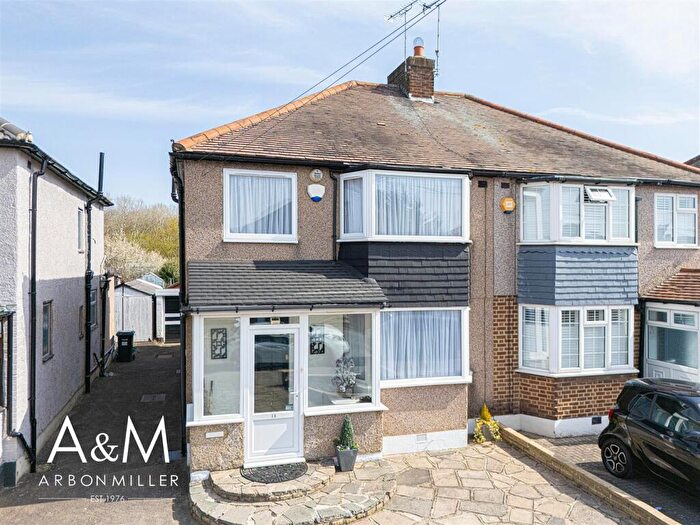 3 Bedroom Semi-Detached House To Rent In The Glade, Clayhall, IG5