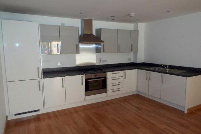 1 Bedroom Flat To Rent In Cherrydown East, Basildon, SS16