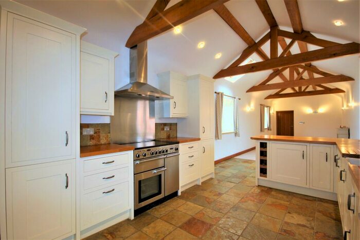 2 Bedroom Barn Conversion To Rent In Belton, Grantham, NG32