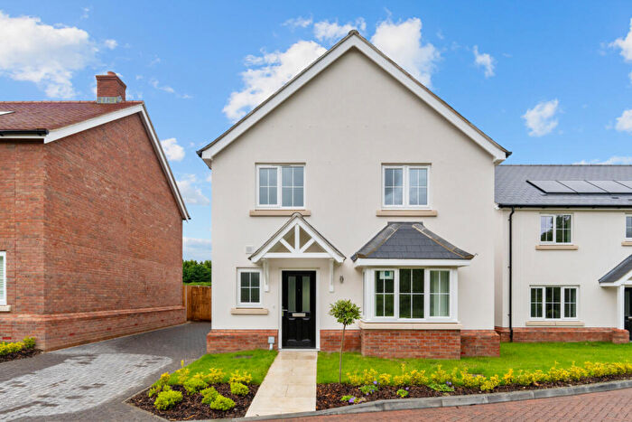4 Bedroom Detached House To Rent In Water Lane, Field View, Steeple Bumpstead, Essex, CB9