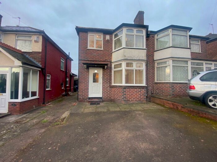 3 Bedroom House To Rent In Millington Road, Birmingham., B36