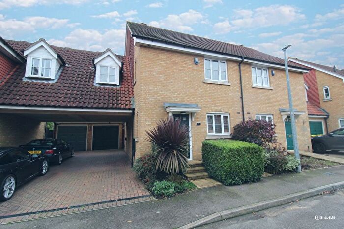3 Bedroom Semi-Detached House For Sale In Victory Lane, Ashingdon, Essex, SS4