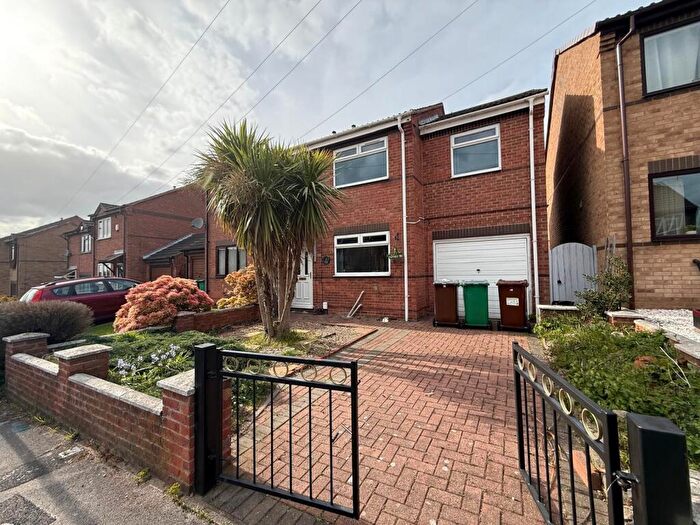 3 Bedroom Semi Detached House To Rent In Britannia Avenue, Nottingham, NG6