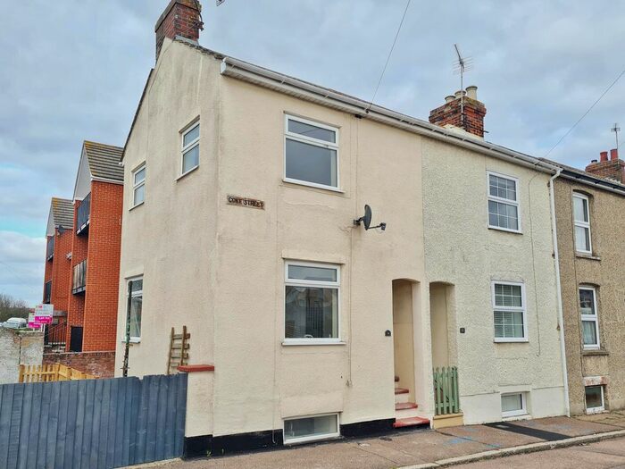 3 Bedroom End Of Terrace House To Rent In Coke Street, Harwich, CO12