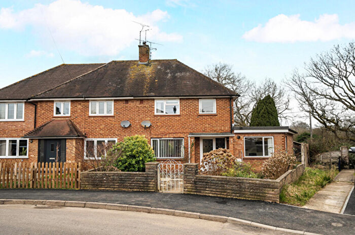 3 Bedroom Semi-Detached House For Sale In Queens Mead, Chiddingfold, Godalming, Surrey, GU8