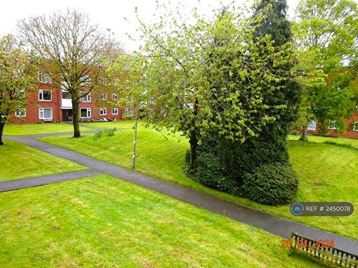 1 Bedroom Flat To Rent In Everard Court, Nuneaton, CV11
