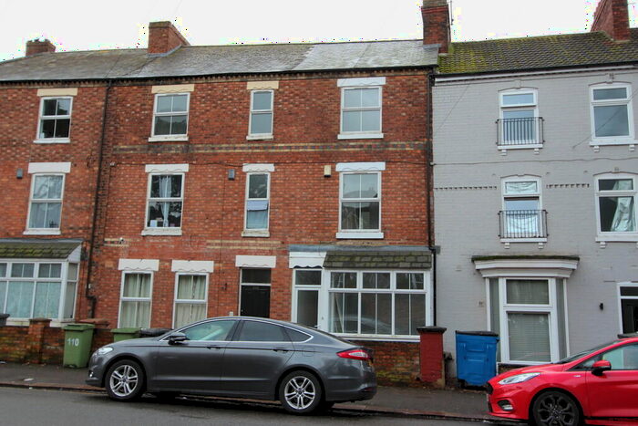 4 Bedroom Terraced House To Rent In Midland Road, Wellingborough, NN8