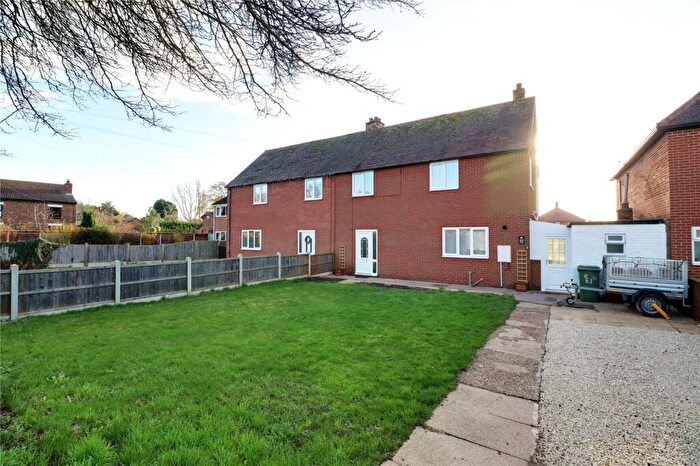 3 Bedroom Semi Detached House For Sale In West Street, West Butterwick, Lincolnshire, DN17