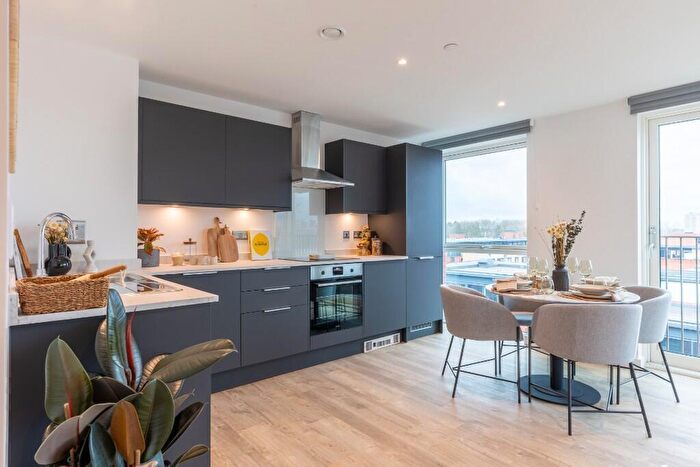 2 Bedroom Flat To Rent In Flat, Green Street, Birmingham, B12