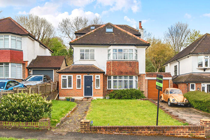 5 Bedroom Detached House For Sale In Byron Avenue, Coulsdon, CR5