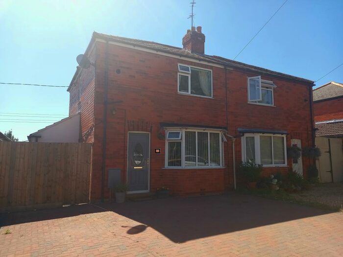3 Bedroom Semi-Detached House To Rent In College Road, Cranwell Village, Sleaford, NG34