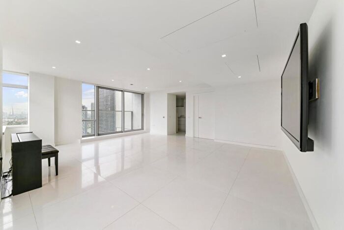 2 Bedroom Apartment For Sale In Pan Peninsula, Peninsula Square, London, E14