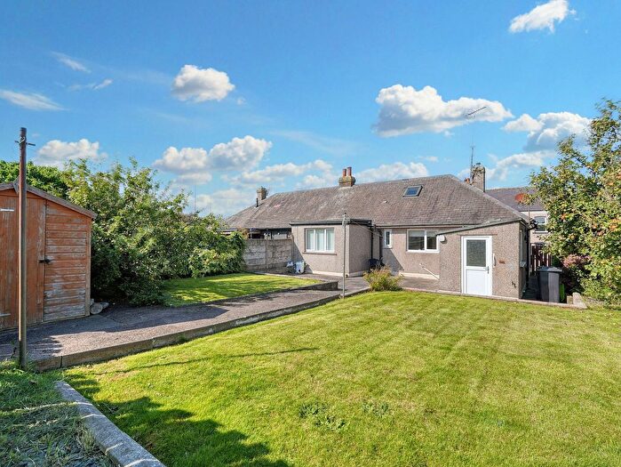 2 Bedroom Semi-Detached Bungalow For Sale In Moss Bay Road, Workington, CA14