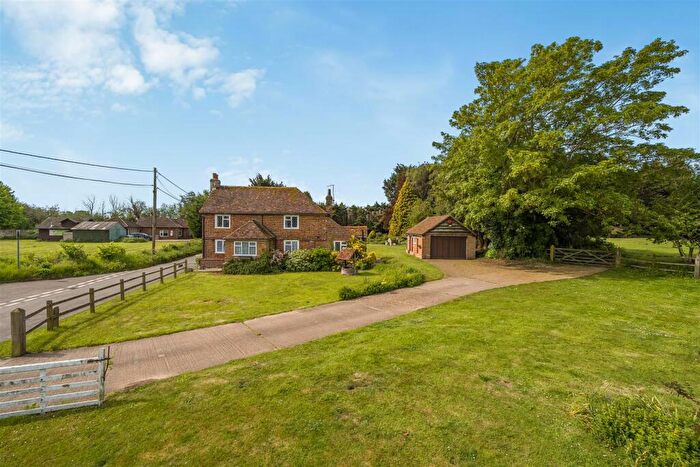 2 Bedroom Equestrian Facility For Sale In Rural Outskirts, Nr Canterbury, CT3