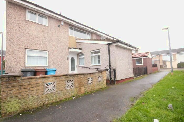 3 Bedroom Terraced House To Rent In Topcliffe Garth, Bransholme, Hull, HU7