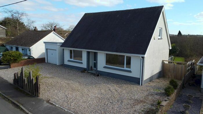 4 Bedroom Detached House For Sale In Heol Ddu, Pen-Y-Mynydd, Llanelli, SA15