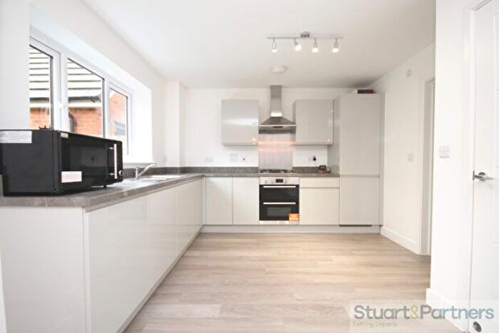 5 Bedroom Detached House To Rent In Nuthatch Lane, Sayers Common, BN6