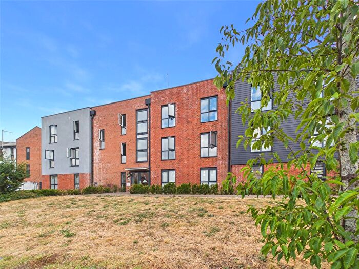 1 Bedroom Flat For Sale In Burrows Close, Gloucester, Gloucestershire, GL2