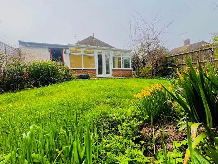 2 Bedroom Detached Bungalow For Sale In Otteham Close, Polegate, BN26