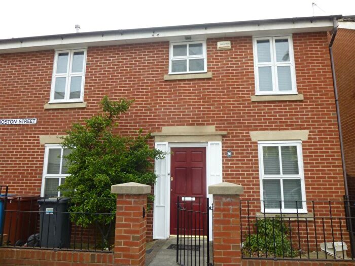 3 Bedroom House To Rent In Boston Street, Hulme, Manchester, M15