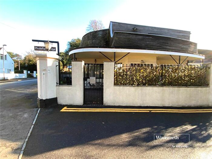 2 Bedroom Apartment To Rent In Mudeford, Mudeford, Dorset, BH23