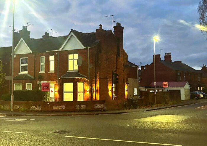 5 Bedroom Semi-Detached House To Rent In Sleaford Road, Boston, PE21