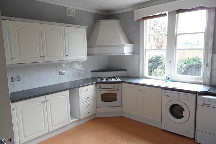 1 Bedroom Flat To Rent In Orlando Road, Clapham, SW4