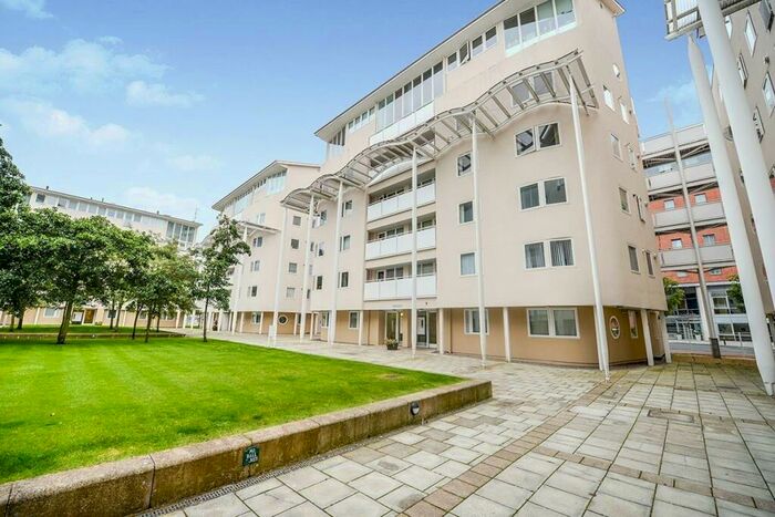 2 Bedroom Apartment To Rent In Royal Quay, Liverpool, Merseyside, L3